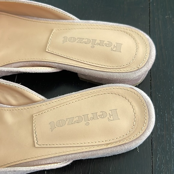 Flats - Picture 3 of 3